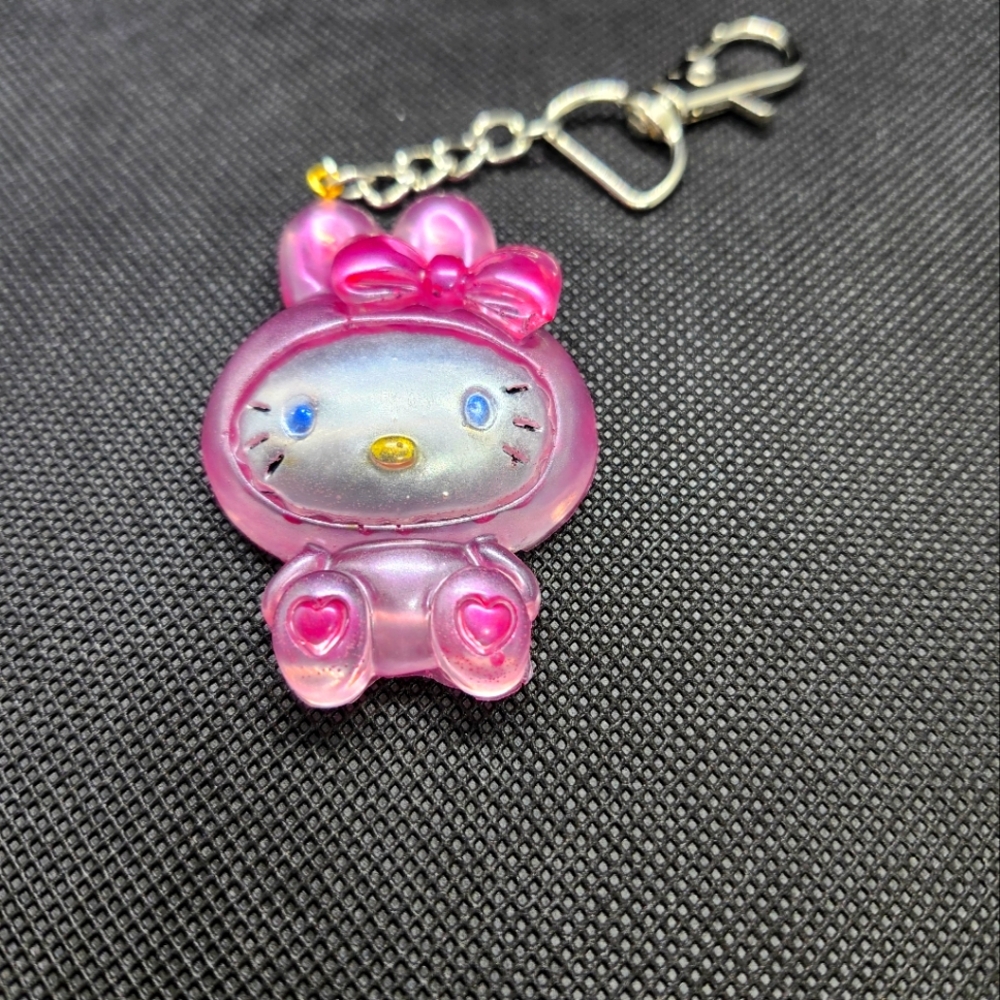 Hello Kitty keychain